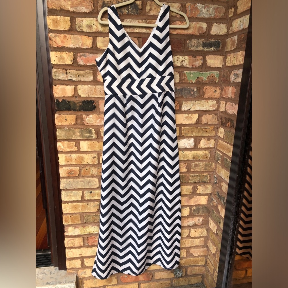 Moon stripped long dress midi Sz Medium